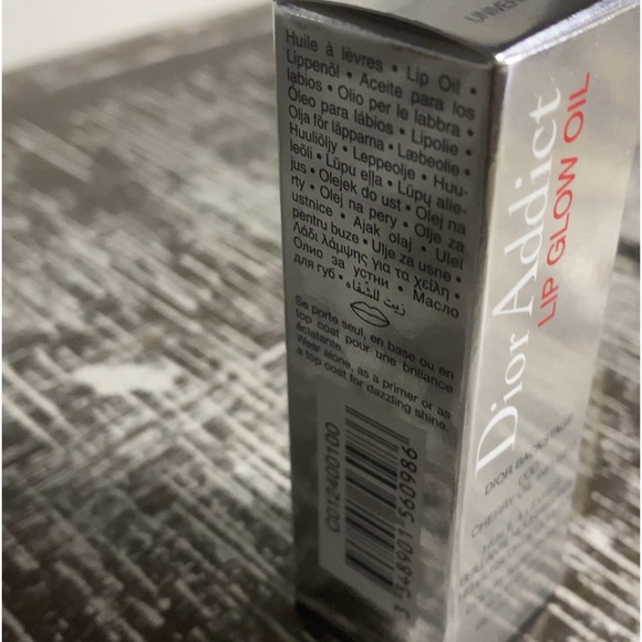 Christian Dior Addict Lip Glow Oil (Universal Clear) - Picture 5 of 7